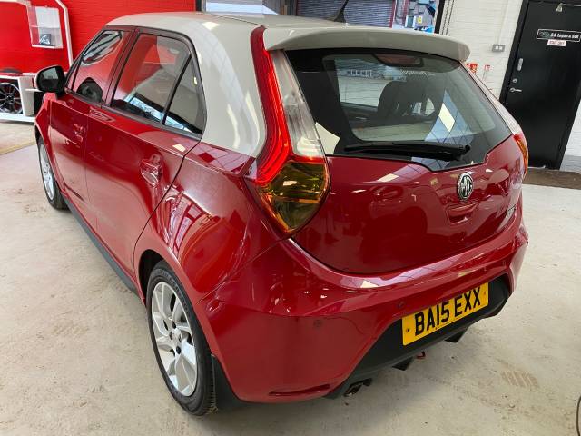 2015 MG Motor UK MG3 1.5 VTi-TECH 3Form Sport 5dr